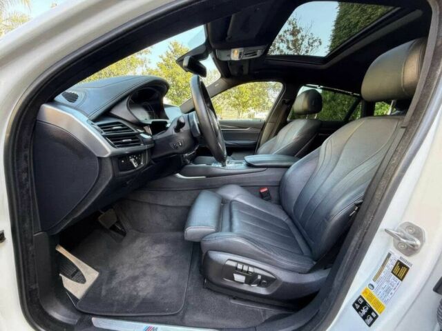 Белый БМВ Х6, объемом двигателя 3 л и пробегом 116 тыс. км за 8700 $, фото 7 на Automoto.ua