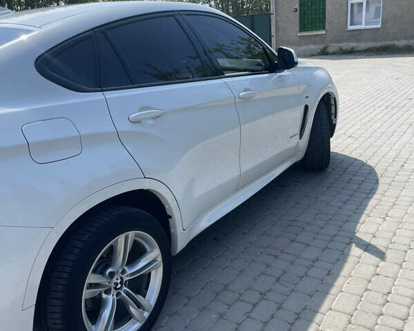 Білий БМВ Х6, об'ємом двигуна 2.99 л та пробігом 97 тис. км за 41500 $, фото 2 на Automoto.ua