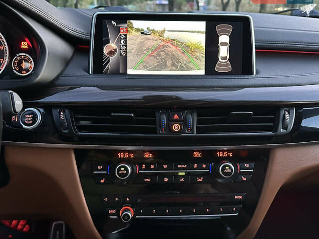 Білий БМВ Х6, об'ємом двигуна 3 л та пробігом 157 тис. км за 26500 $, фото 51 на Automoto.ua