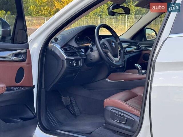 Белый БМВ Х6, объемом двигателя 2.99 л и пробегом 200 тыс. км за 29900 $, фото 14 на Automoto.ua