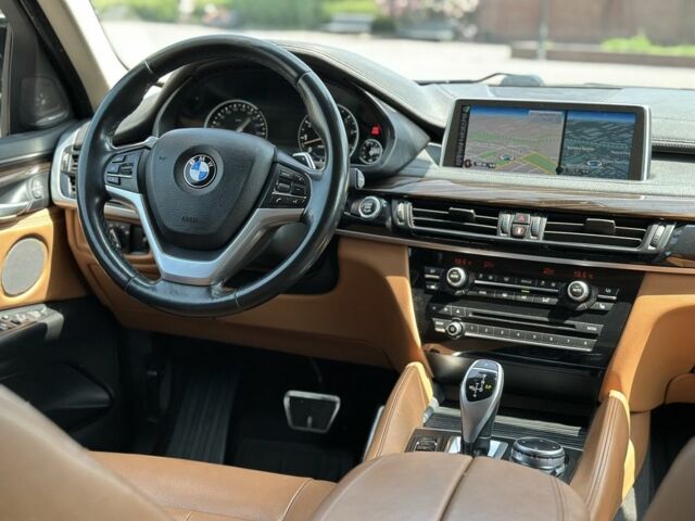 Белый БМВ Х6, объемом двигателя 3 л и пробегом 158 тыс. км за 26500 $, фото 13 на Automoto.ua