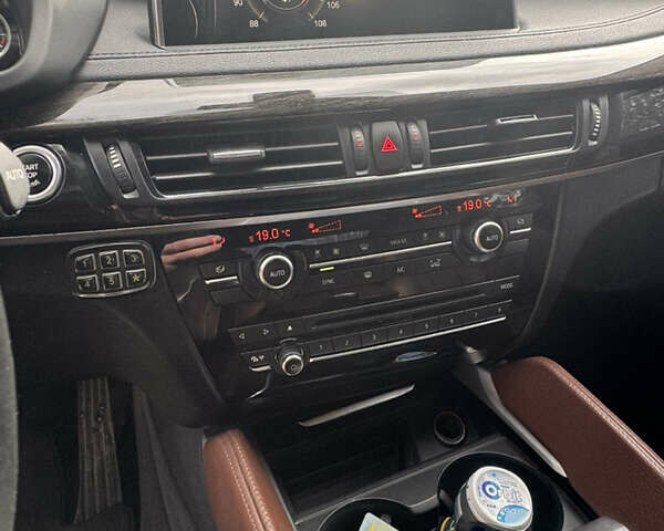 Белый БМВ Х6, объемом двигателя 2.99 л и пробегом 200 тыс. км за 29300 $, фото 53 на Automoto.ua