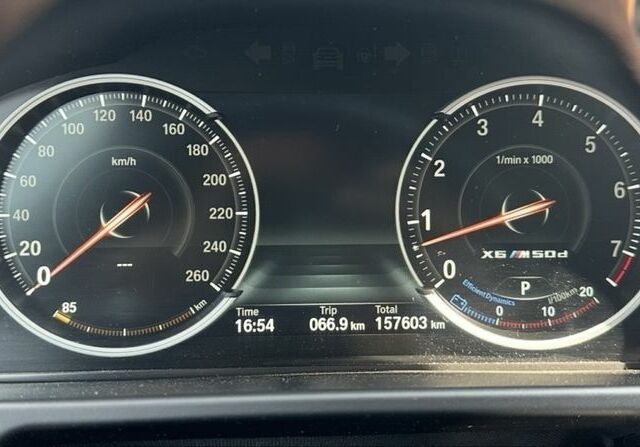 Белый БМВ Х6, объемом двигателя 3 л и пробегом 158 тыс. км за 25000 $, фото 17 на Automoto.ua