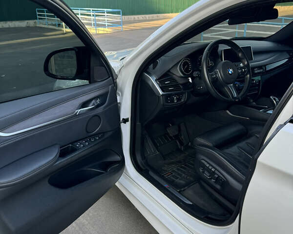 Белый БМВ Х6, объемом двигателя 2.99 л и пробегом 115 тыс. км за 39999 $, фото 7 на Automoto.ua