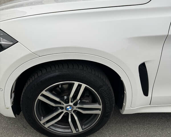 Белый БМВ Х6, объемом двигателя 2.99 л и пробегом 144 тыс. км за 31900 $, фото 12 на Automoto.ua