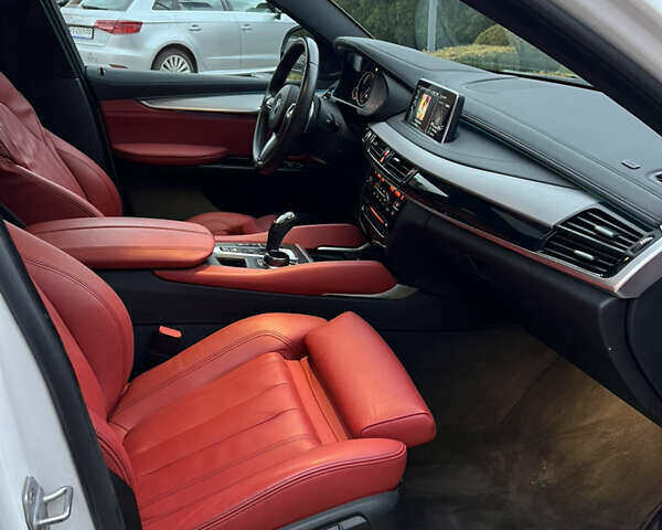 Белый БМВ Х6, объемом двигателя 2.98 л и пробегом 46 тыс. км за 35000 $, фото 15 на Automoto.ua