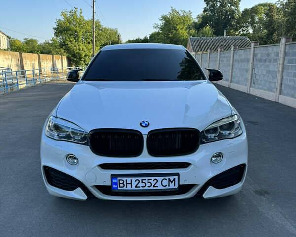 Белый БМВ Х6, объемом двигателя 2.99 л и пробегом 115 тыс. км за 39999 $, фото 6 на Automoto.ua