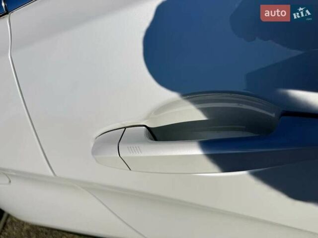 Белый БМВ Х6, объемом двигателя 2.99 л и пробегом 199 тыс. км за 35000 $, фото 16 на Automoto.ua