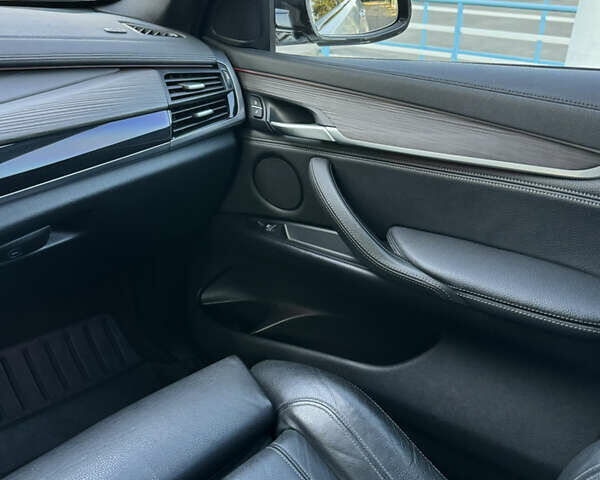 Белый БМВ Х6, объемом двигателя 2.99 л и пробегом 115 тыс. км за 39999 $, фото 13 на Automoto.ua