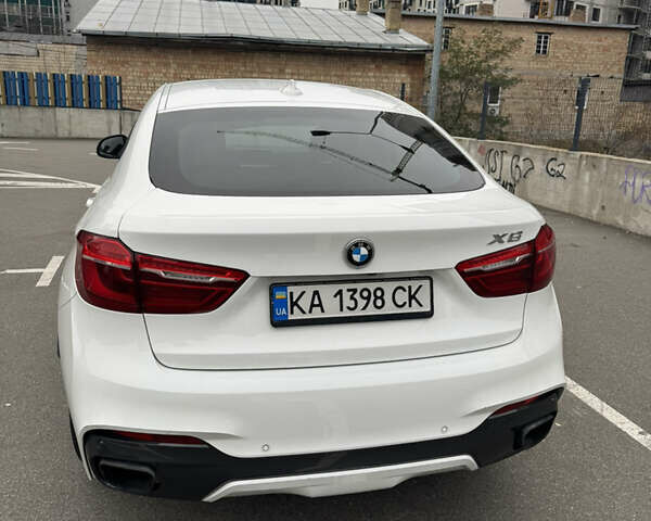Белый БМВ Х6, объемом двигателя 2.99 л и пробегом 144 тыс. км за 31900 $, фото 6 на Automoto.ua
