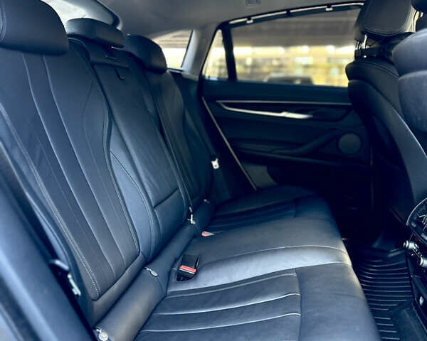 Білий БМВ Х6, об'ємом двигуна 2.99 л та пробігом 132 тис. км за 37800 $, фото 19 на Automoto.ua