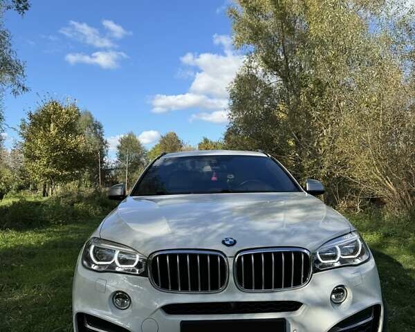 Белый БМВ Х6, объемом двигателя 3 л и пробегом 102 тыс. км за 51999 $, фото 2 на Automoto.ua