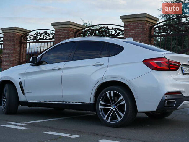 Білий БМВ Х6, об'ємом двигуна 2.99 л та пробігом 141 тис. км за 38900 $, фото 129 на Automoto.ua