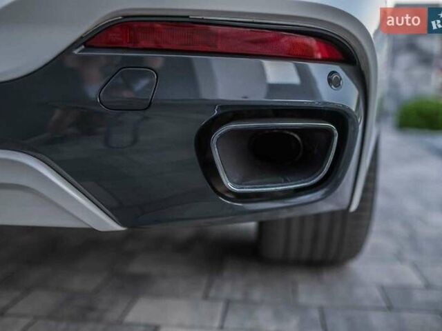 Белый БМВ Х6, объемом двигателя 3 л и пробегом 300 тыс. км за 33549 $, фото 14 на Automoto.ua