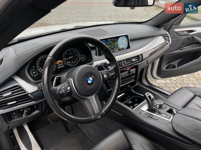 Білий БМВ Х6, об'ємом двигуна 2.99 л та пробігом 214 тис. км за 42000 $, фото 28 на Automoto.ua