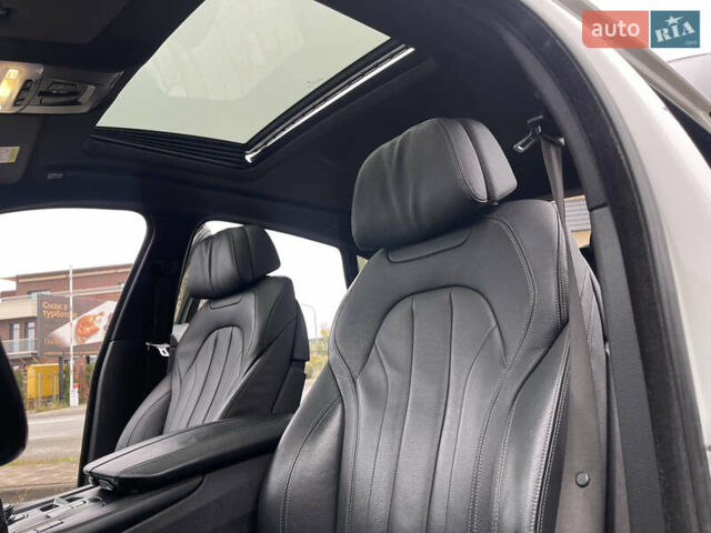 Білий БМВ Х6, об'ємом двигуна 2.99 л та пробігом 214 тис. км за 42000 $, фото 31 на Automoto.ua