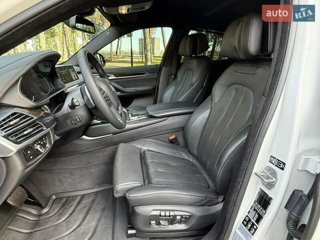Белый БМВ Х6, объемом двигателя 2.99 л и пробегом 75 тыс. км за 43350 $, фото 73 на Automoto.ua