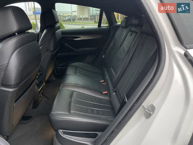 Білий БМВ Х6, об'ємом двигуна 2.99 л та пробігом 214 тис. км за 42000 $, фото 12 на Automoto.ua
