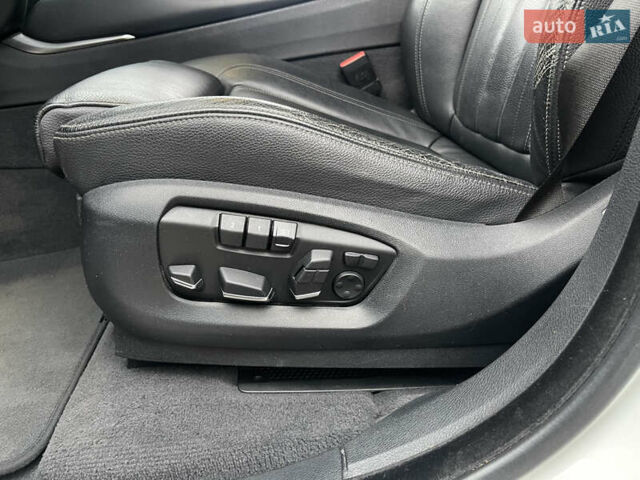 Білий БМВ Х6, об'ємом двигуна 2.99 л та пробігом 214 тис. км за 42000 $, фото 21 на Automoto.ua