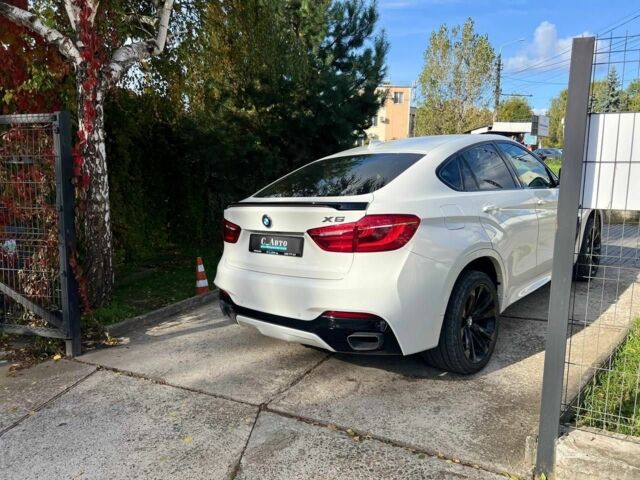 Белый БМВ Х6, объемом двигателя 3 л и пробегом 124 тыс. км за 34900 $, фото 3 на Automoto.ua