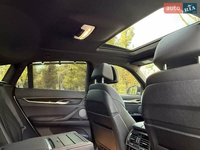 Белый БМВ Х6, объемом двигателя 2.99 л и пробегом 75 тыс. км за 43350 $, фото 63 на Automoto.ua