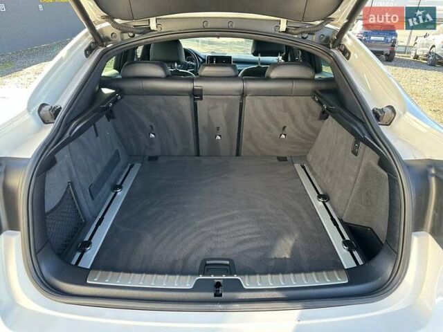 Білий БМВ Х6, об'ємом двигуна 2.98 л та пробігом 191 тис. км за 28900 $, фото 20 на Automoto.ua