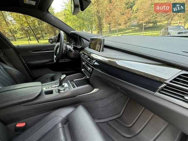 Белый БМВ Х6, объемом двигателя 2.99 л и пробегом 75 тыс. км за 43350 $, фото 72 на Automoto.ua