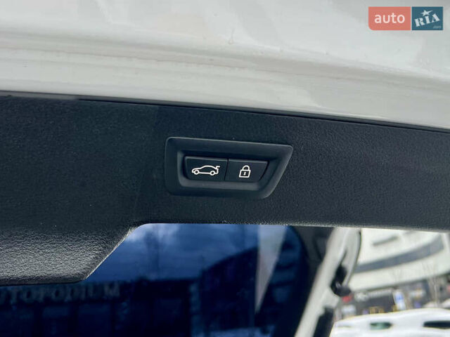 Белый БМВ Х6, объемом двигателя 2.98 л и пробегом 128 тыс. км за 33500 $, фото 57 на Automoto.ua