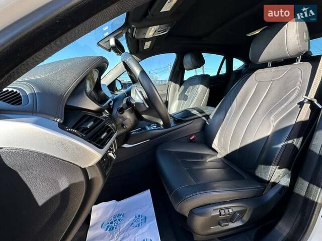 Білий БМВ Х6, об'ємом двигуна 2.98 л та пробігом 191 тис. км за 28900 $, фото 15 на Automoto.ua