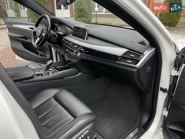 Білий БМВ Х6, об'ємом двигуна 2.99 л та пробігом 214 тис. км за 42000 $, фото 16 на Automoto.ua
