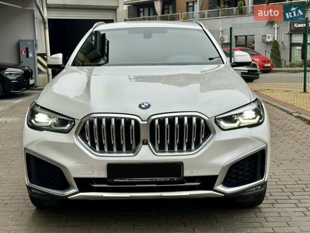 Белый БМВ Х6, объемом двигателя 2.99 л и пробегом 90 тыс. км за 67500 $, фото 14 на Automoto.ua