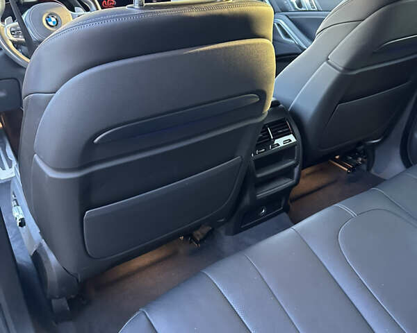 Белый БМВ Х6, объемом двигателя 2.99 л и пробегом 189 тыс. км за 65000 $, фото 9 на Automoto.ua