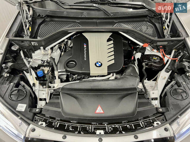 Белый БМВ Х6, объемом двигателя 2.99 л и пробегом 96 тыс. км за 49800 $, фото 9 на Automoto.ua