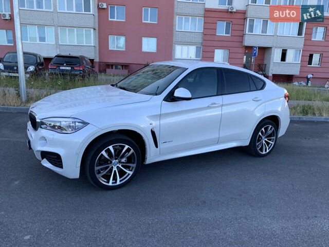 Белый БМВ Х6, объемом двигателя 3 л и пробегом 100 тыс. км за 44950 $, фото 4 на Automoto.ua