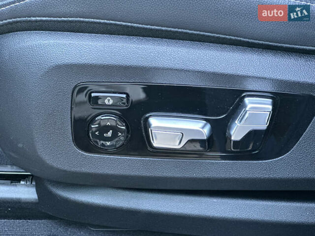 Белый БМВ Х6, объемом двигателя 2.99 л и пробегом 189 тыс. км за 65000 $, фото 7 на Automoto.ua