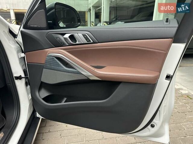 Белый БМВ Х6, объемом двигателя 2.99 л и пробегом 90 тыс. км за 67500 $, фото 49 на Automoto.ua