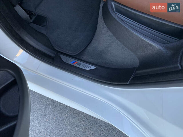 Белый БМВ Х6, объемом двигателя 3 л и пробегом 100 тыс. км за 44950 $, фото 14 на Automoto.ua