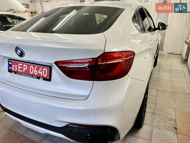 Белый БМВ Х6, объемом двигателя 2.99 л и пробегом 96 тыс. км за 49800 $, фото 6 на Automoto.ua