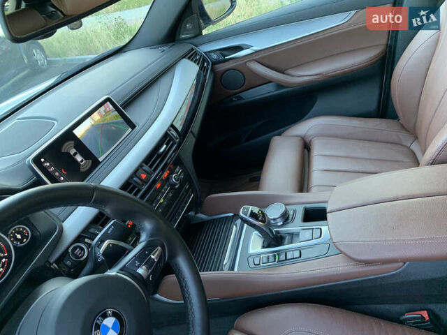 Белый БМВ Х6, объемом двигателя 3 л и пробегом 100 тыс. км за 44950 $, фото 16 на Automoto.ua
