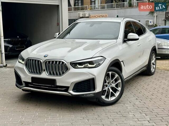 Белый БМВ Х6, объемом двигателя 2.99 л и пробегом 90 тыс. км за 67500 $, фото 5 на Automoto.ua