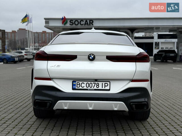 Белый БМВ Х6, объемом двигателя 2.99 л и пробегом 166 тыс. км за 72000 $, фото 6 на Automoto.ua