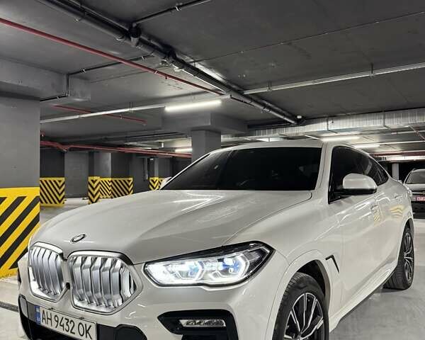 Белый БМВ Х6, объемом двигателя 2.99 л и пробегом 89 тыс. км за 72000 $, фото 1 на Automoto.ua