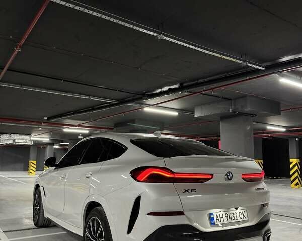 Белый БМВ Х6, объемом двигателя 2.99 л и пробегом 89 тыс. км за 72000 $, фото 7 на Automoto.ua
