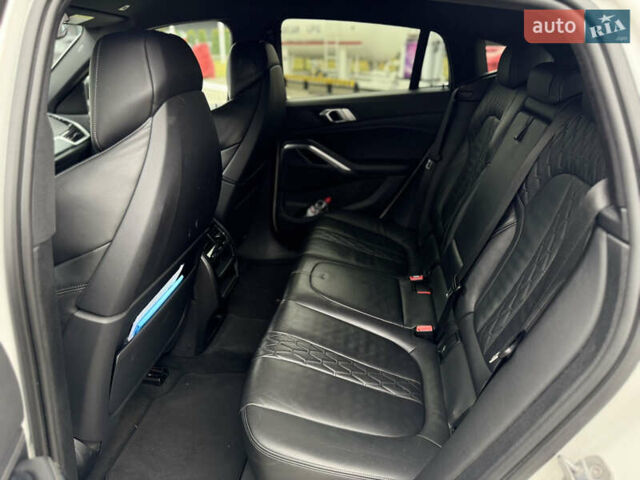 Белый БМВ Х6, объемом двигателя 2.99 л и пробегом 166 тыс. км за 72000 $, фото 51 на Automoto.ua