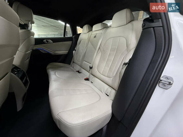Белый БМВ Х6, объемом двигателя 2.99 л и пробегом 112 тыс. км за 66500 $, фото 21 на Automoto.ua