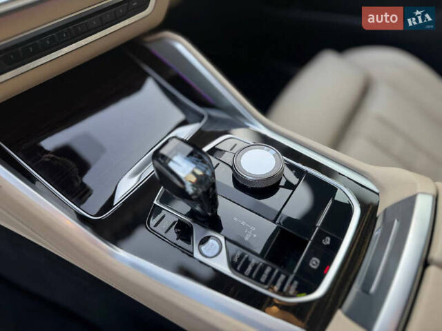 Белый БМВ Х6, объемом двигателя 3 л и пробегом 105 тыс. км за 58000 $, фото 15 на Automoto.ua