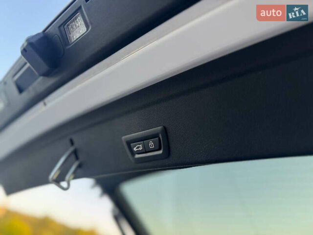 Белый БМВ Х6, объемом двигателя 3 л и пробегом 105 тыс. км за 58000 $, фото 22 на Automoto.ua