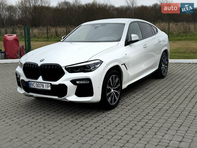Белый БМВ Х6, объемом двигателя 2.99 л и пробегом 166 тыс. км за 72000 $, фото 1 на Automoto.ua