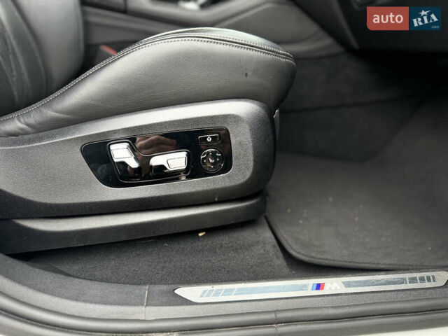 Белый БМВ Х6, объемом двигателя 2.99 л и пробегом 166 тыс. км за 72000 $, фото 46 на Automoto.ua