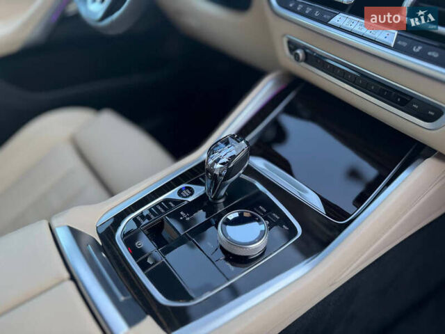 Белый БМВ Х6, объемом двигателя 3 л и пробегом 105 тыс. км за 58000 $, фото 16 на Automoto.ua